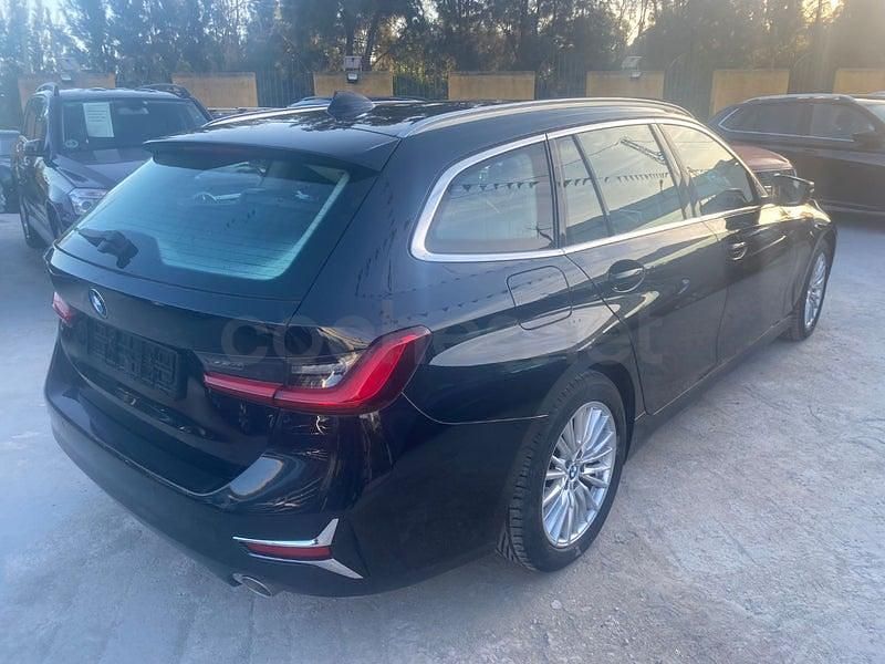 Usado BMW 318 Luxury Line 150 CV (110 kW) 2018 Negro Familiar