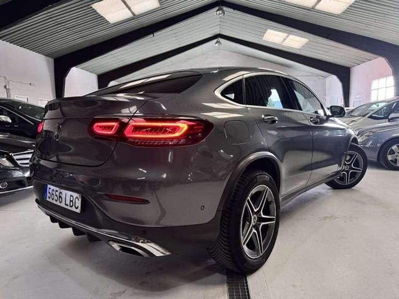 Usado Mercedes GLC43 AMG AMG line 194 CV (142 kW) 2019 Gris Coupe
