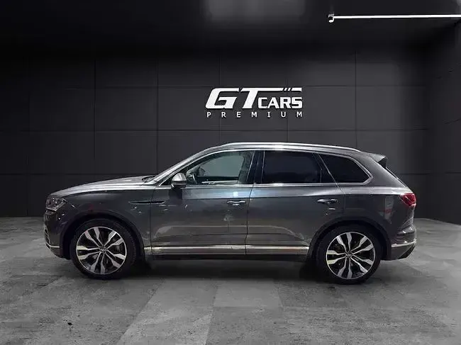Occasion VW Touareg 381 ch (280 kW) 2023 Gris SUV