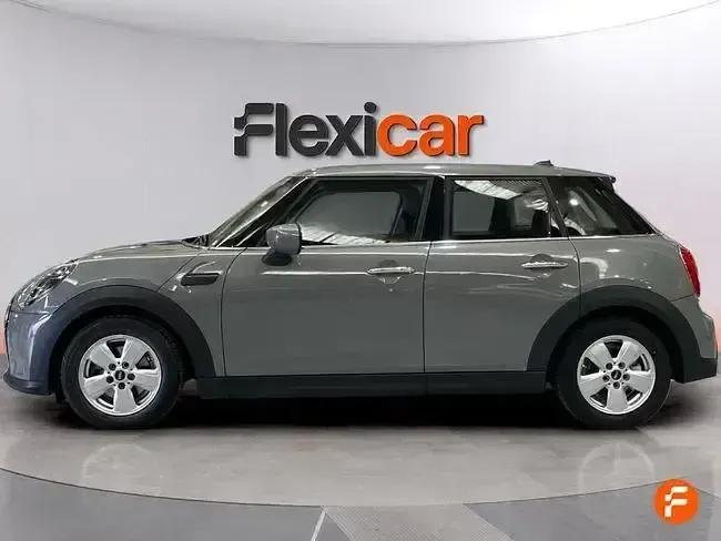 Usado Mini ONE 102 CV (75 kW) 2021 Gris Utilitario