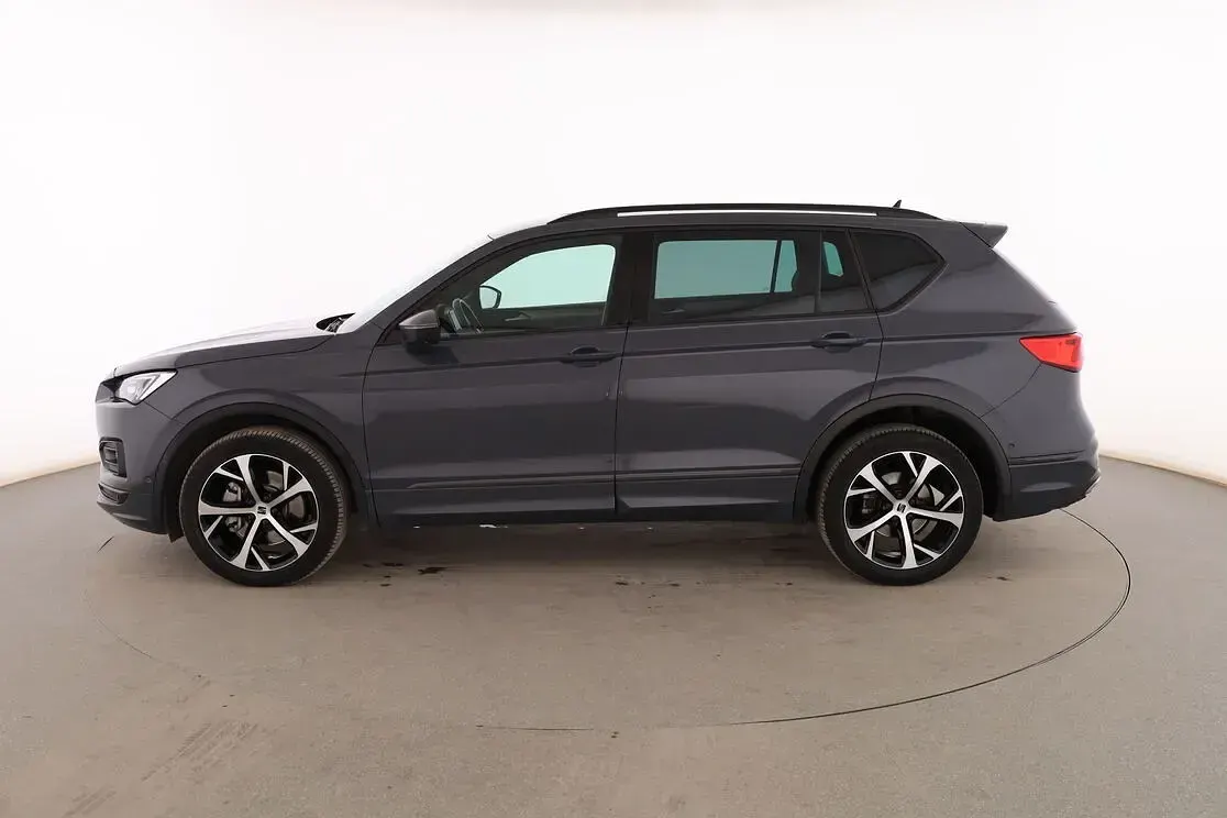 Usado Seat Tarraco 4Drive 190 CV (139 kW) 2022 Gris SUV