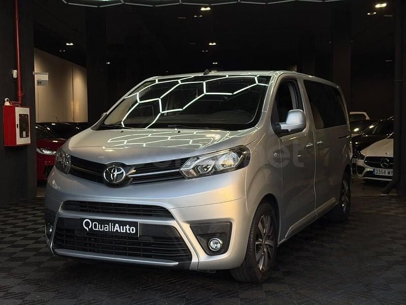 Usado Toyota Proace Verso Advance 120 CV (88 kW) 2019 Gris / plata Familiar