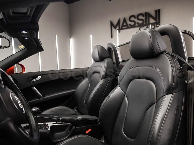 Usado Audi TT Roadster S-Line 160 CV (117 kW) 2011 Naranja Descapotable