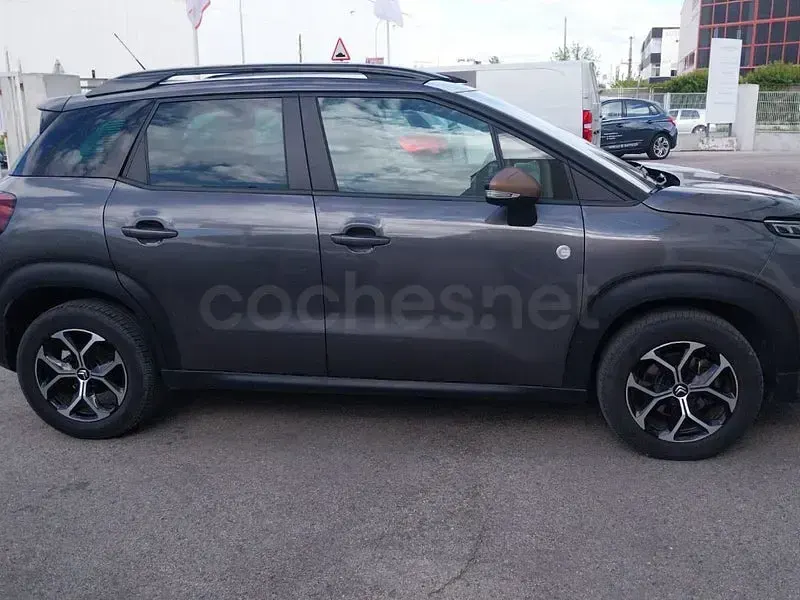 Usado Citroën C3 Aircross PureTech 110 CV (80 kW) 2023 Gris / plata SUV