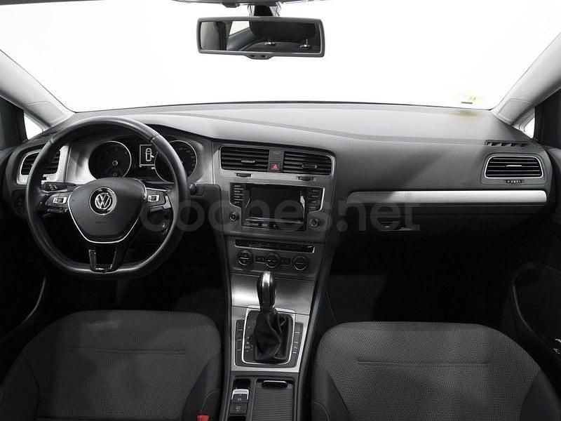 Käytetty VW Golf VII Advance 105 HP (77 kW) 2014 Harmaa Viistoperä