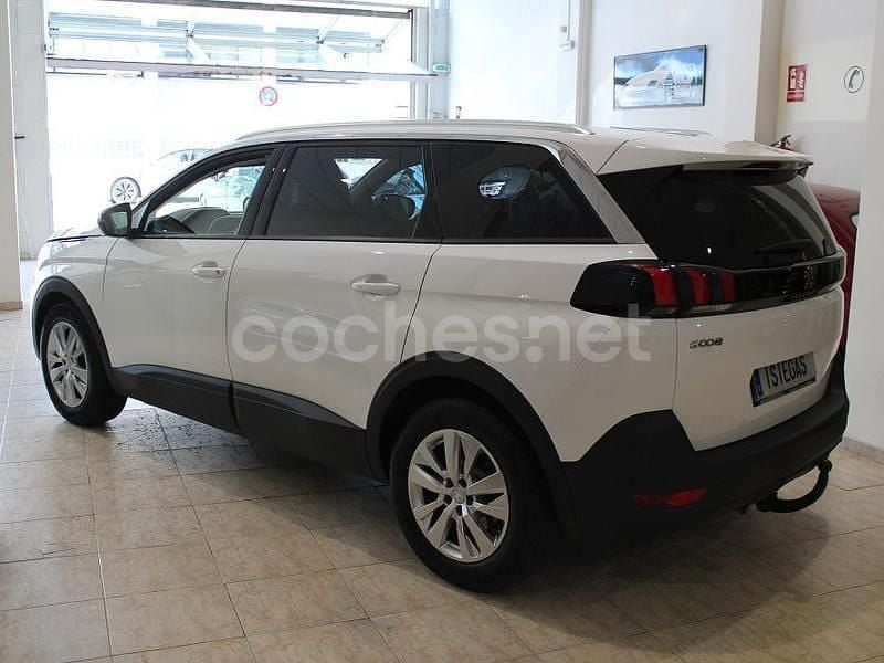 Occasion Peugeot 5008 Style 120 PK (88 kW) 2017 Wit MPV