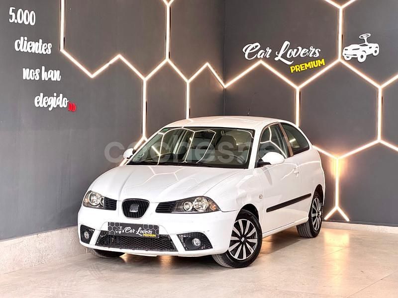 Blanco Usado 2003 Seat Ibiza Sport Berlina | 4000 € (Un poco caro) - Imagen 1/4