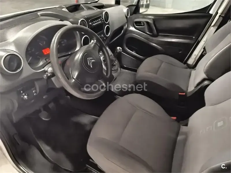 Usado Citroën Berlingo Tonic 75 CV (55 kW) 2016 Blanco Monovolumen