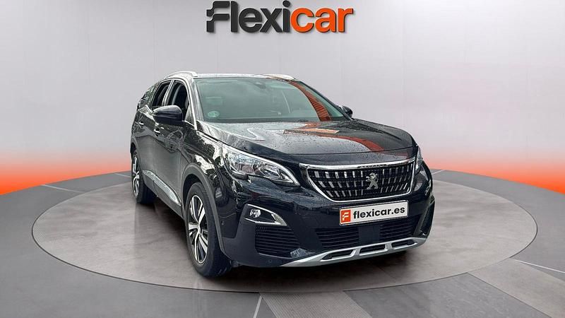 Usado Peugeot 3008 Access 131 CV (96 kW) 2019 Negro Monovolumen