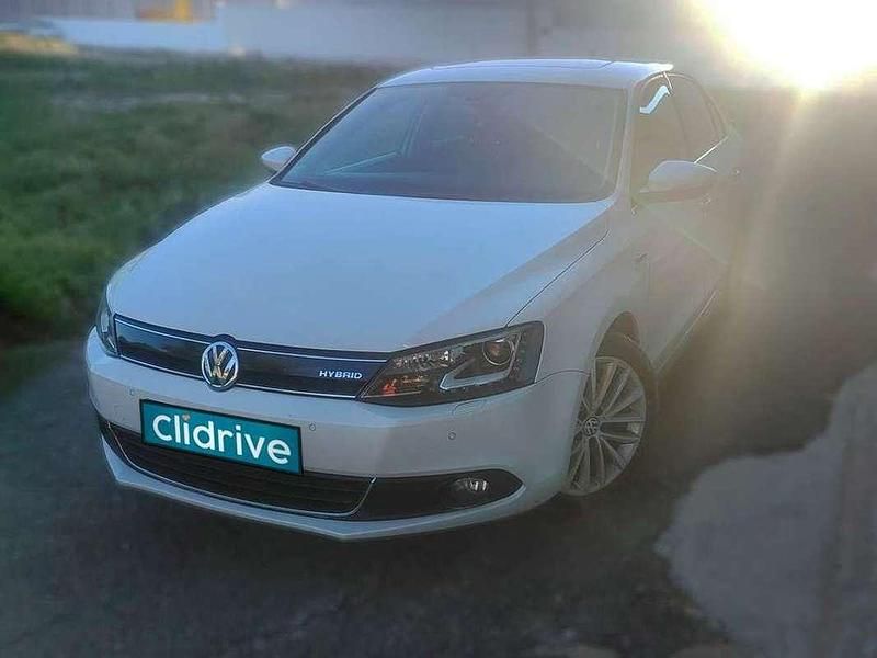 Usado VW Jetta Highline 150 CV (110 kW) 2013 Blanco Berlina