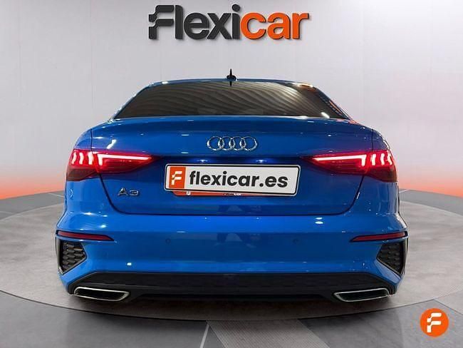 Usado Audi A3 150 CV (110 kW) 2021 Azul Berlina
