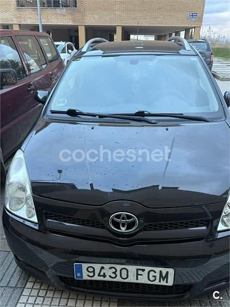 Usado Toyota Corolla Verso Luna 136 CV (100 kW) 2006 Negro Monovolumen