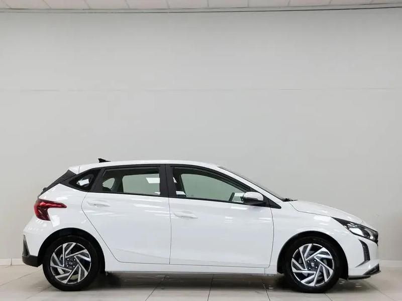 Usado Hyundai i20 100 HP (73 kW) 2024 Otro Sedan