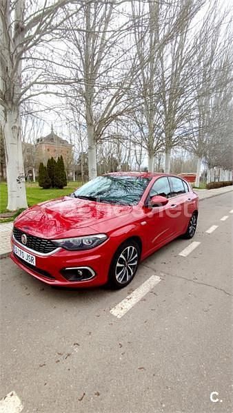 Rojo Usado 2016 Fiat Tipo Lounge Berlina | 8750 € (Buen precio) - Imagen 1/4