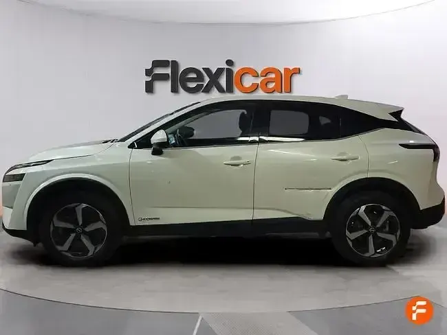 Usado Nissan Qashqai N-Connecta 190 CV (139 kW) 2023 Blanco SUV