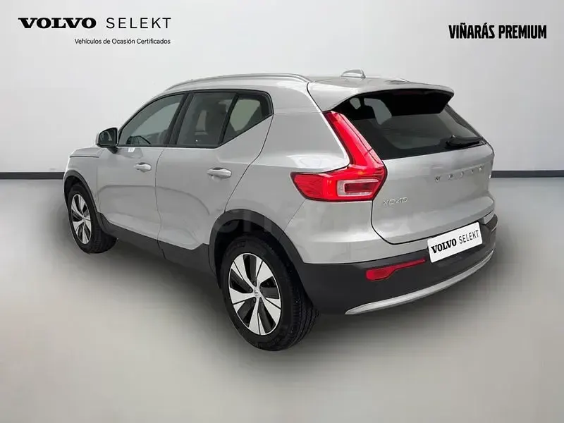 Usado Volvo XC40 Core 163 CV (119 kW) 2025 Plateado SUV