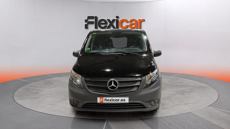 Usado Mercedes Vito 102 CV (75 kW) 2023 Negro Van