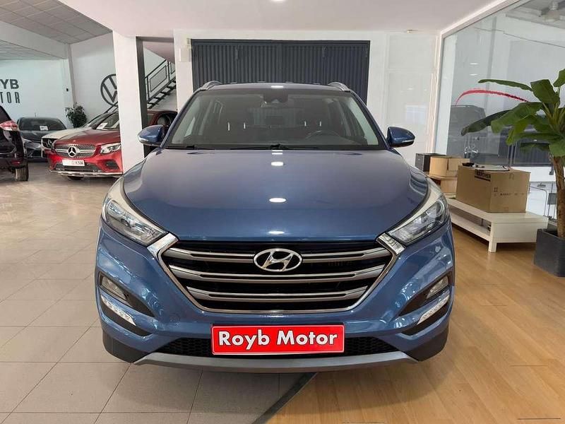 Usado Hyundai Tucson Style 136 CV (100 kW) 2016 Azul SUV