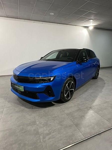 Usado Opel Astra 130 CV (95 kW) 2024 Azul Berlina