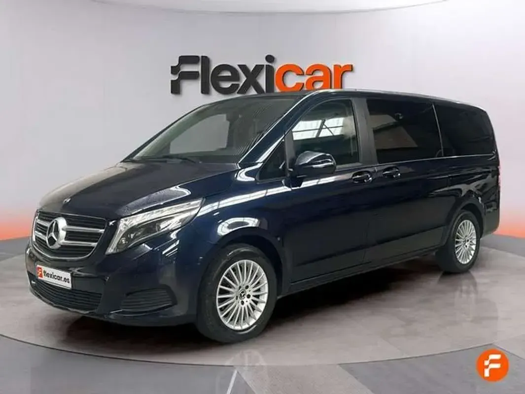 Usado Mercedes V220 163 CV (119 kW) 2019 Azul Monovolumen
