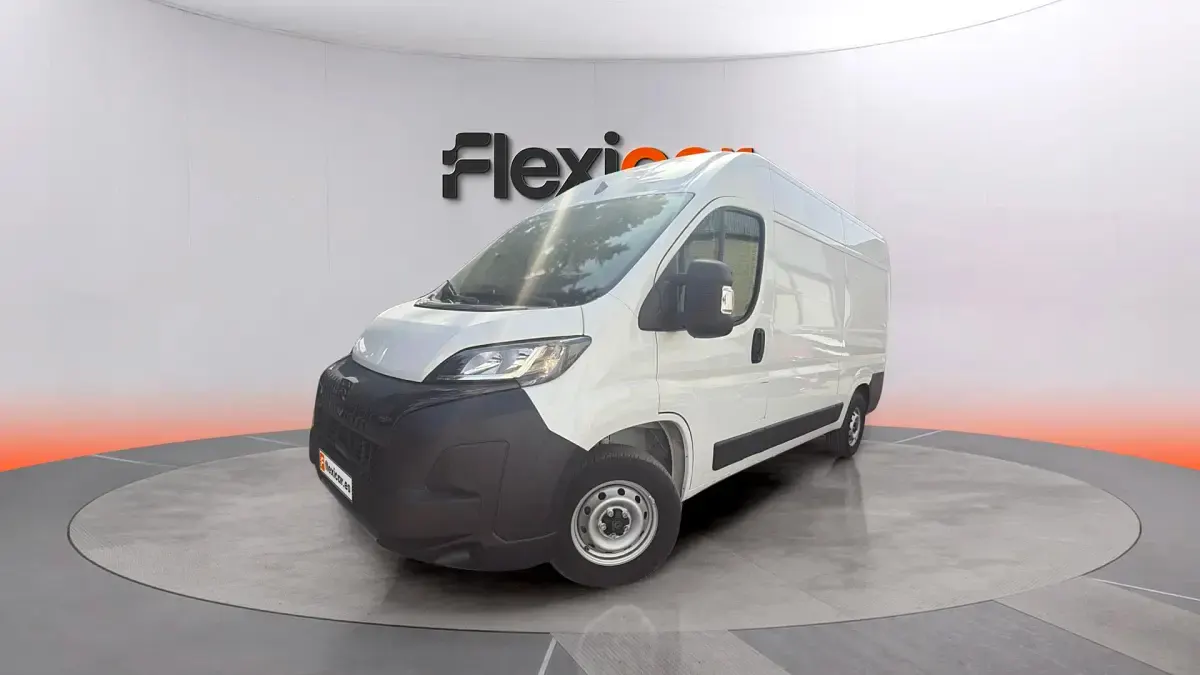 Usado Peugeot Boxer 120 CV (88 kW) 2025 Blanco Van