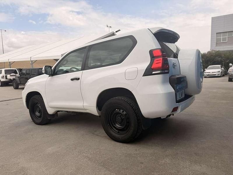 Usado Toyota Land Cruiser 204 CV (150 kW) 2021 Blanco SUV