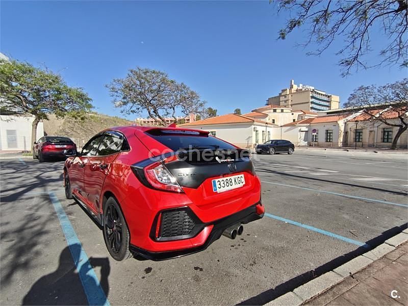 Usado Honda Civic Sport Plus 182 CV (133 kW) 2017 Rojo Berlina