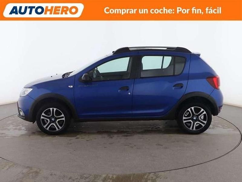 Usado Dacia Sandero Stepway 95 CV (69 kW) 2020 Azul Utilitario