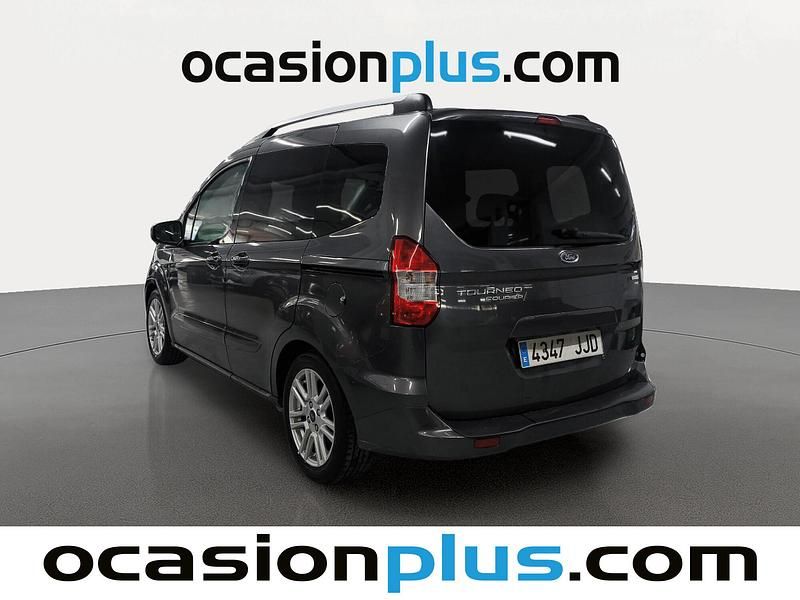 Usado Ford Tourneo Courier Titanium 100 CV (73 kW) 2015 Gris Monovolumen
