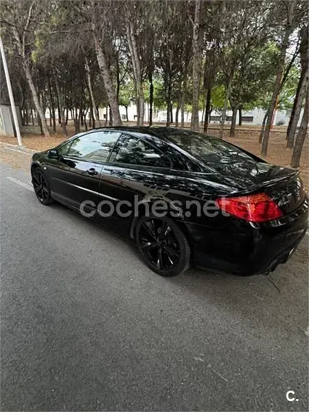 Usado Peugeot 407 Coupe 136 CV (100 kW) 2010 Negro Coupe