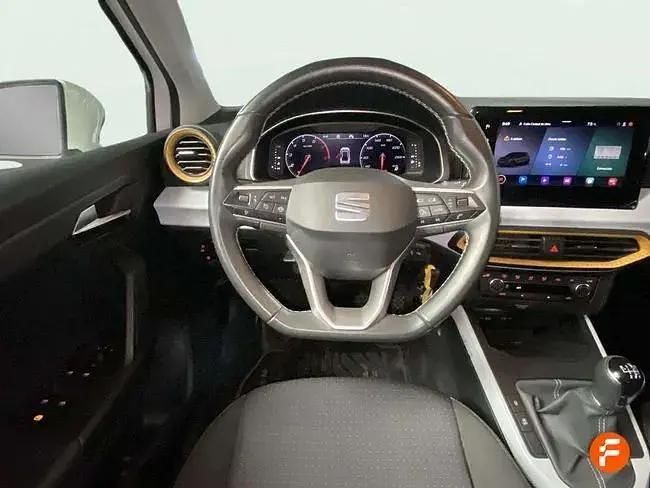 Usado Seat Arona FR 110 CV (80 kW) 2021 Blanco SUV