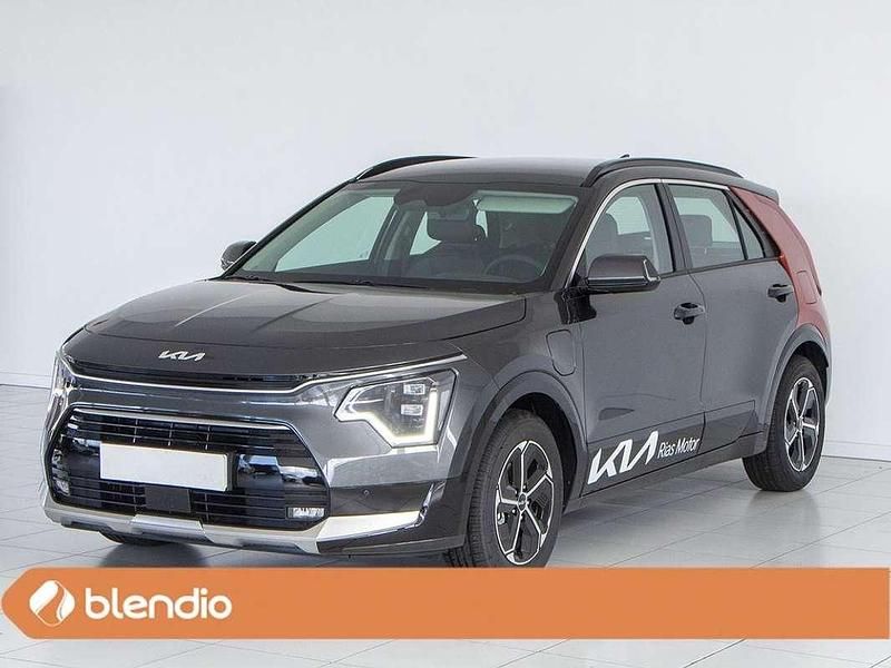 Gris Usado 2023 Kia Niro SUV | 29.590 € (Precio justo) - Imagen 1/4