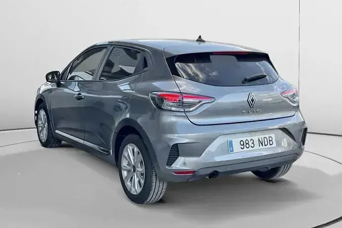 Usado Renault Clio Evolution 101 CV (74 kW) 2025 Utilitario
