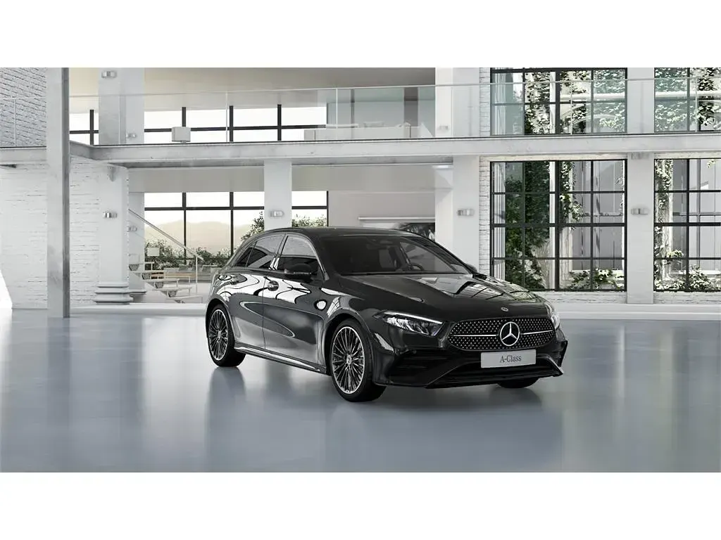 Nuevo Mercedes A250 218 CV (160 kW) 2026 Negro cosmos Berlina