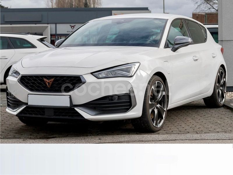 Usado Cupra Leon 204 CV (150 kW) 2022 Blanco Berlina