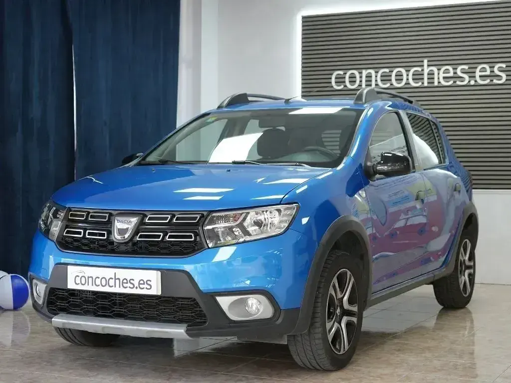 Usado Dacia Sandero Comfort 90 CV (66 kW) 2018 Azul