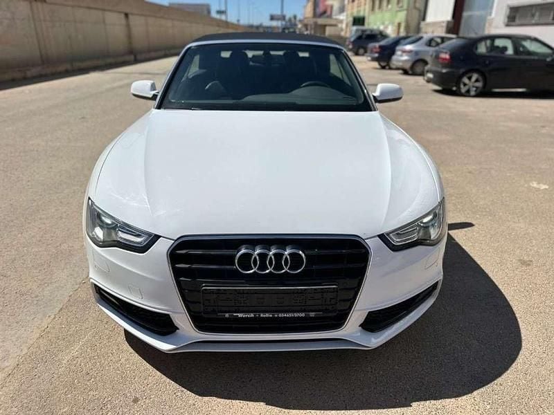 Usado Audi A5 Cabriolet Ambiente 204 CV (150 kW) 2012 Blanco Descapotable
