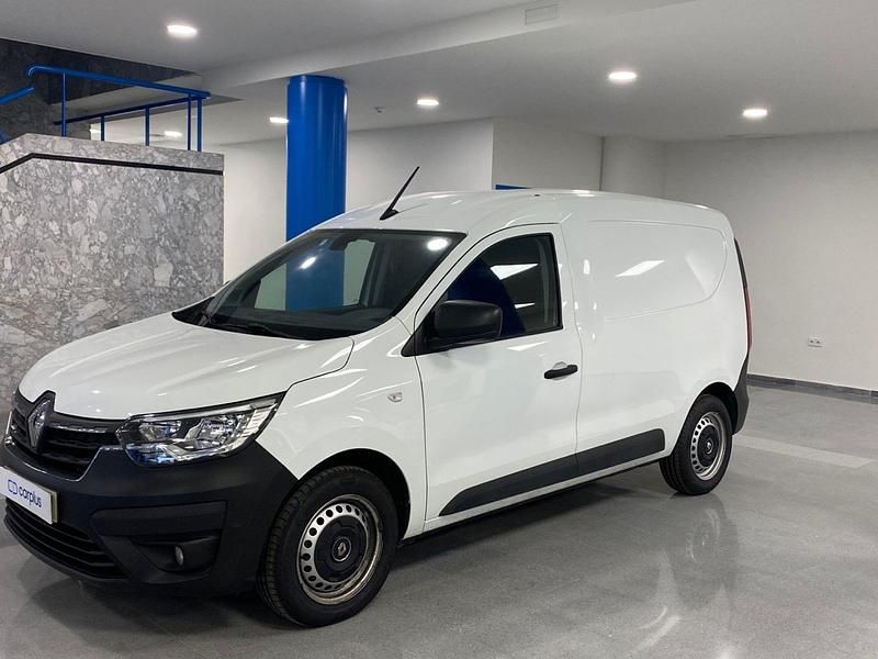 Usado Renault Express 95 CV (69 kW) 2022 Pintura blanco glaciar Monovolumen