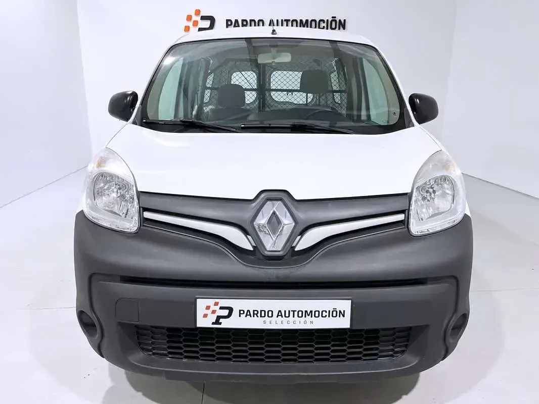 Usado Renault Kangoo 94 CV (69 kW) 2021 Blanco Monovolumen