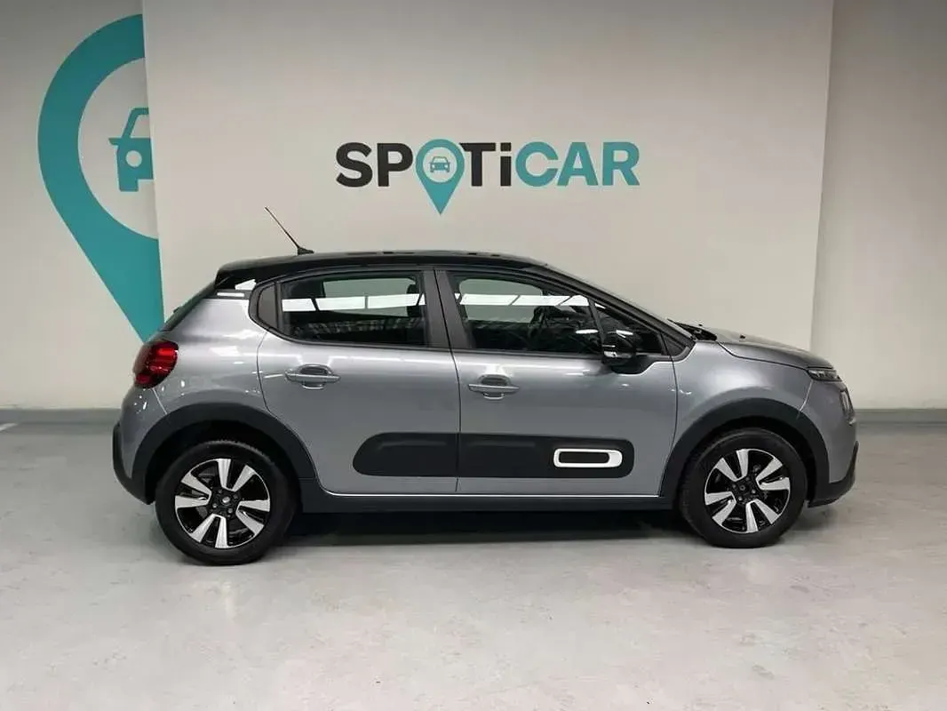 Usado Citroën C3 Feel 83 CV (61 kW) 2021 Gris Utilitario