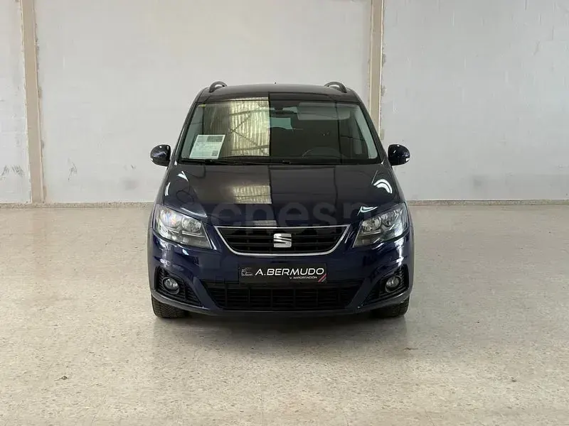Usado Seat Alhambra Style 150 CV (110 kW) 2017 Azul Monovolumen