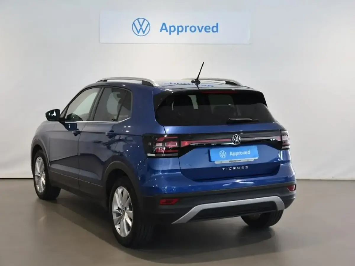 Usado VW T-Cross Sportline 150 CV (110 kW) 2022 Azul SUV