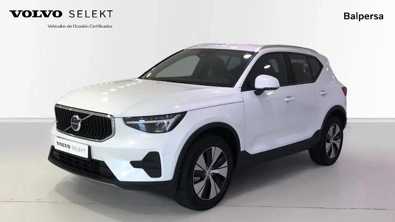Blanco Nuevo 2025 Volvo XC40 Core SUV | 37.990 € (Precio justo) - Imagen 1/4