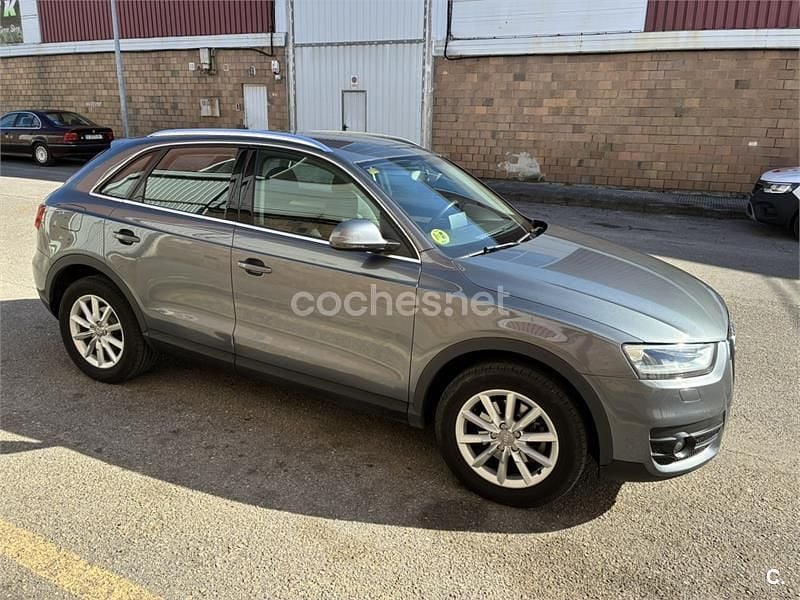 Usado Audi Q3 Ambiente 140 CV (102 kW) 2014 Gris / plata SUV