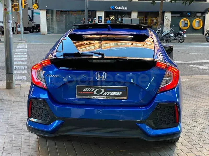 Usado Honda Civic Prestige 182 CV (133 kW) 2019 Azul Berlina