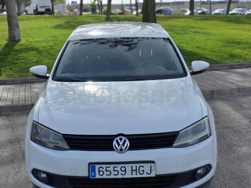 Usado VW Jetta Advance 105 CV (77 kW) 2011 Blanco Berlina