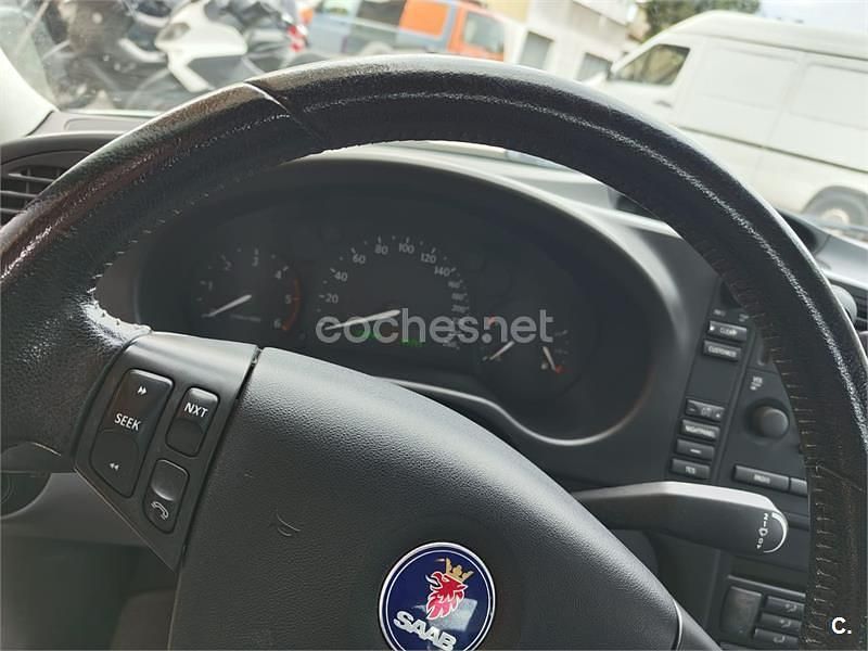 Usado Saab 9-3 Linear 125 CV (91 kW) 2004 Gris / plata Berlina