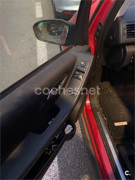 Usado Mercedes A160 Classic 82 CV (60 kW) 2006 Rojo Monovolumen