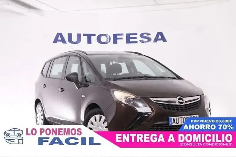 Usado Opel Zafira Family 120 CV (88 kW) 2014 Gris / plata Monovolumen