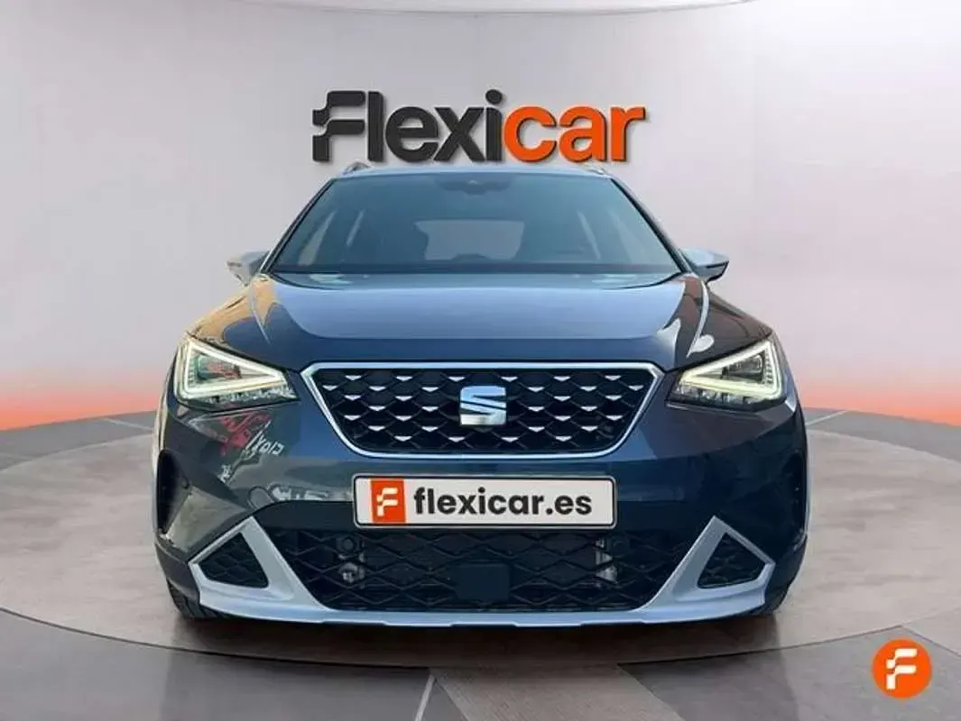 Usado Seat Arona FR 150 CV (110 kW) 2024 Gris SUV